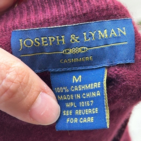 Joseph & Lyman cashmere vneck sweater - Picture 3 of 4